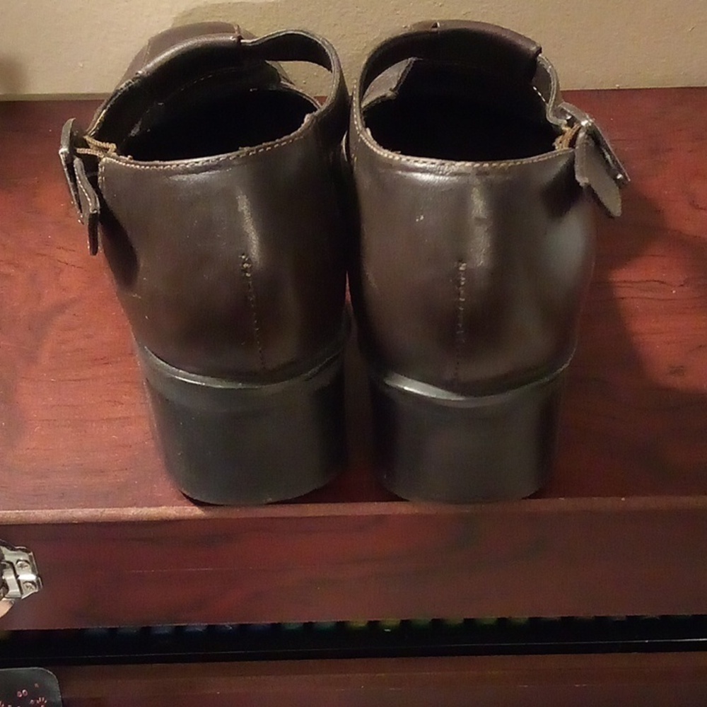 Artiva Leather Shoes - Size 6 - Picture 3 of 7